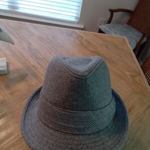 Wool Blend Gray Fedora Hat with Patterned Band